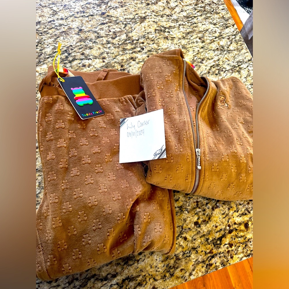 Teddy fresh bear embossed jumpsuit set